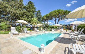 Stunning home in Chiaramonte Gulfi with WiFi, Private swimming pool and 2 Bedrooms Chiaramonte Gulfi